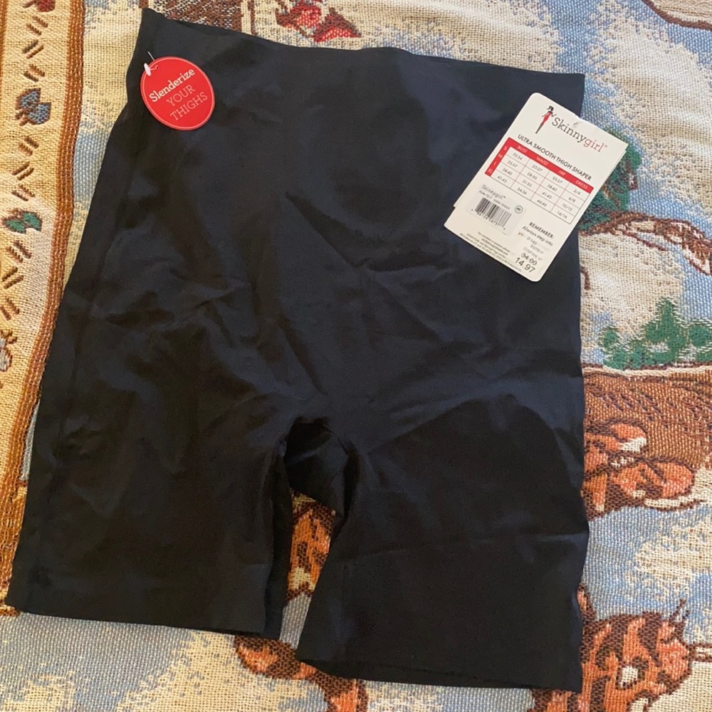 Skinny girl undergarment